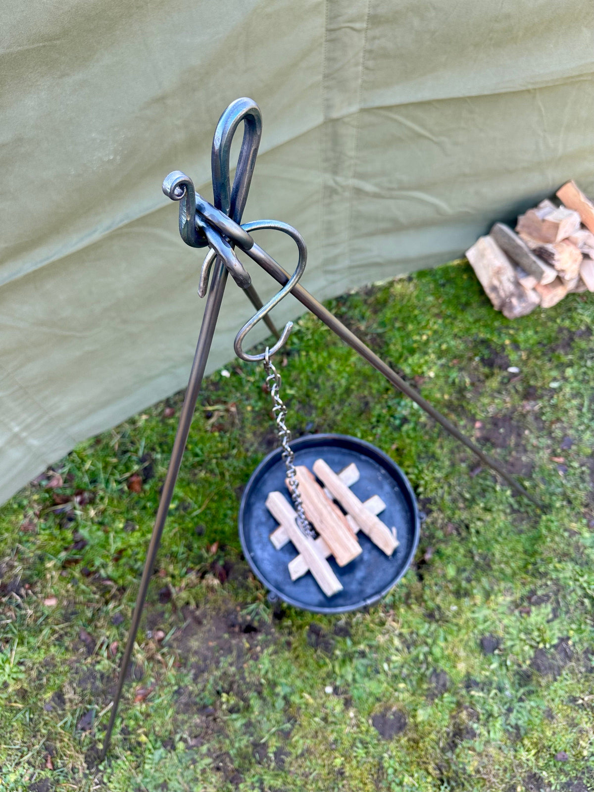 Campfire Tripod Mild Steel Handmade Forged Steel