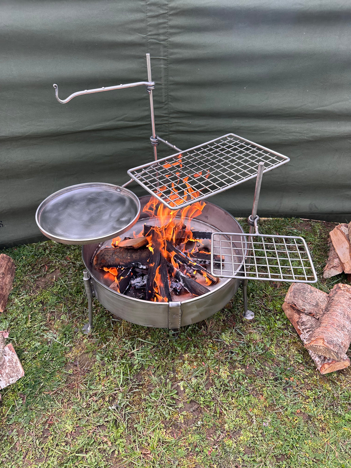 Stainless Steel 50 Fire Pit BBQ