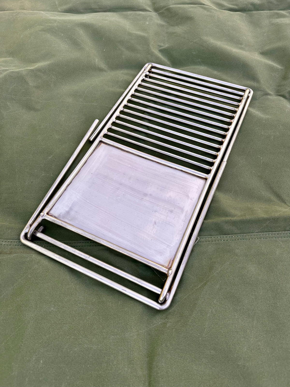 Stainless Steel Medium Split Camp Grill