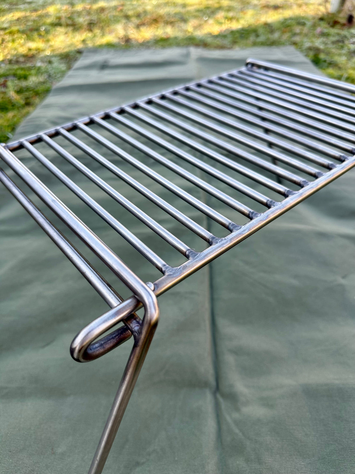 Stainless Steel BBQ Grill - Compact and Robust - Ideal for Camping - Overland - Bushcraft 