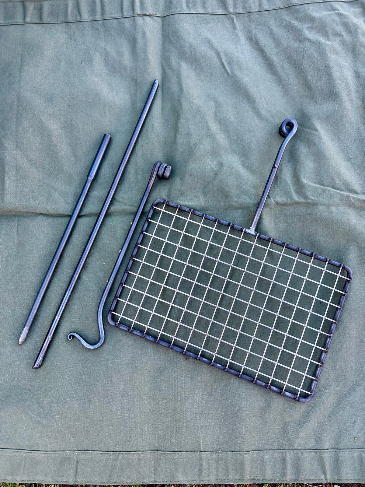 Fire anchor  Cooking Swing Arm. Bushcraft and Camping Cooking Set for Hanging Billy Cans, Kettles with a Grill Arm