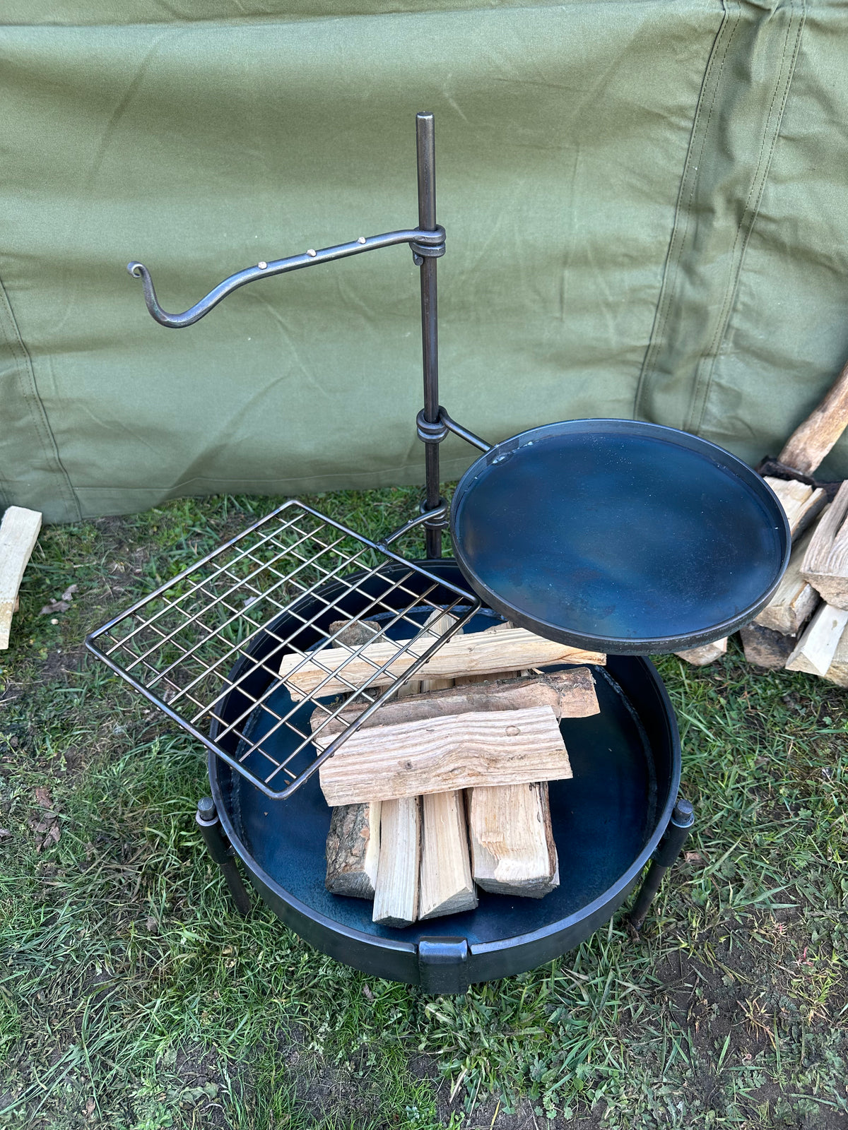 35 Fire Pit BBQ