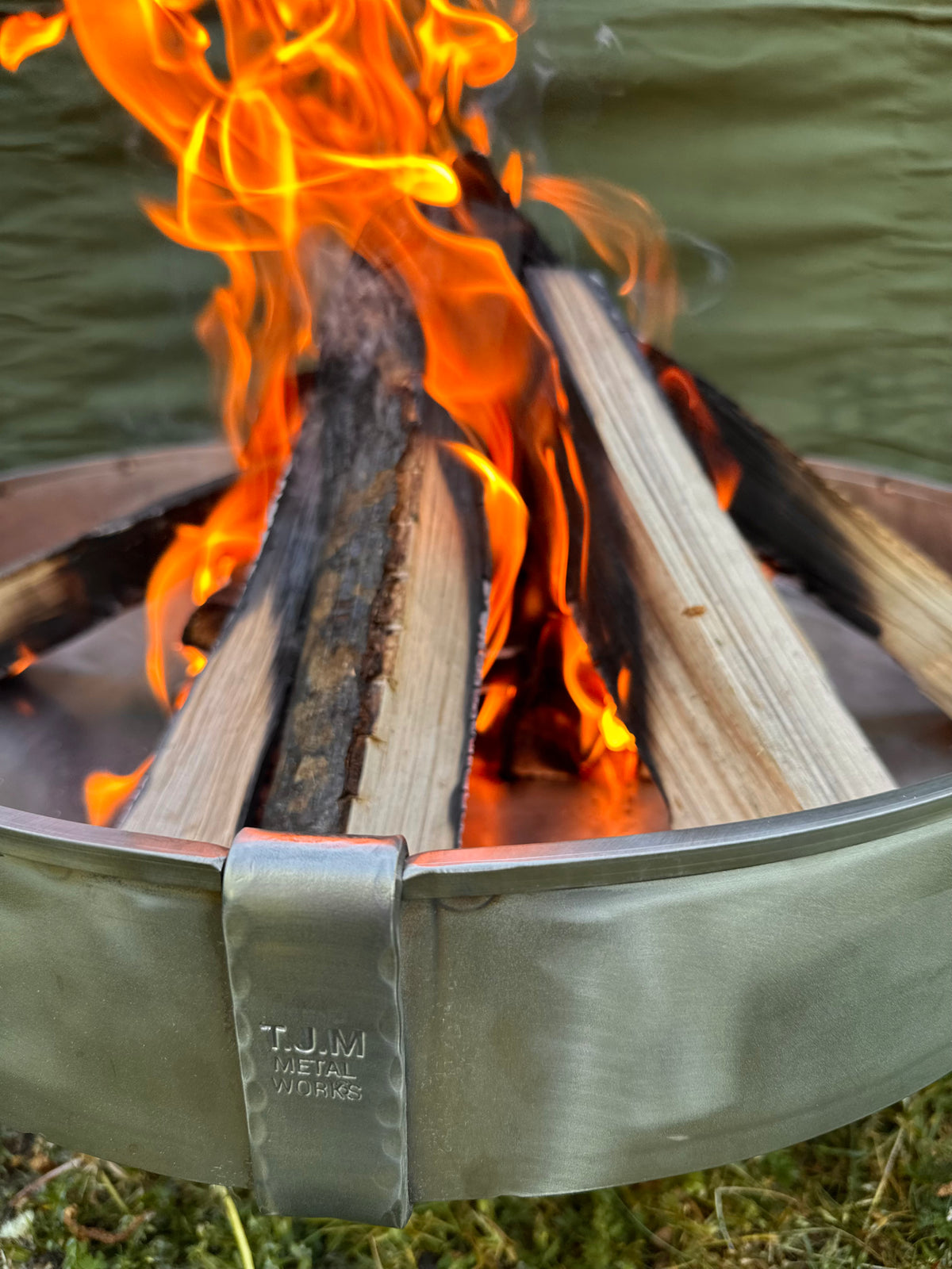 Stainless Steel Fire Pit 50 Low grounded for Folding Grills