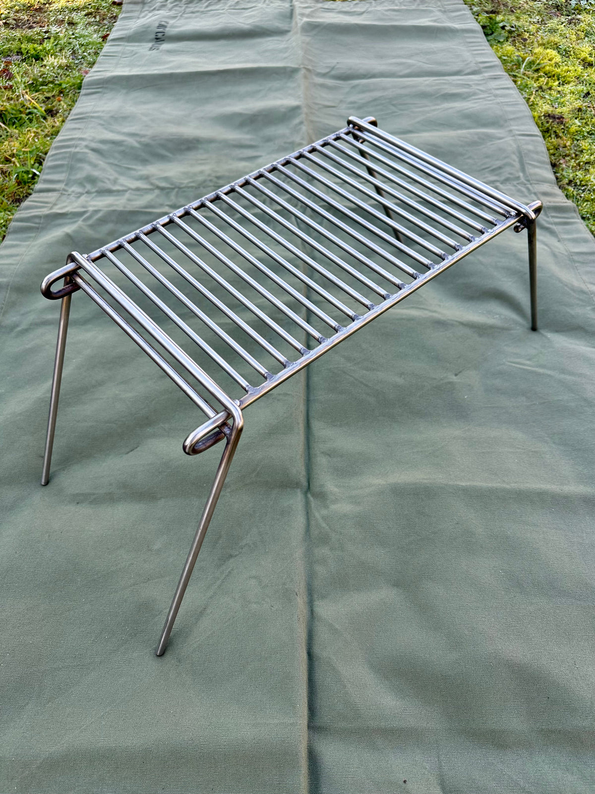 Stainless Steel BBQ Grill - Compact and Robust - Ideal for Camping - Overland - Bushcraft 